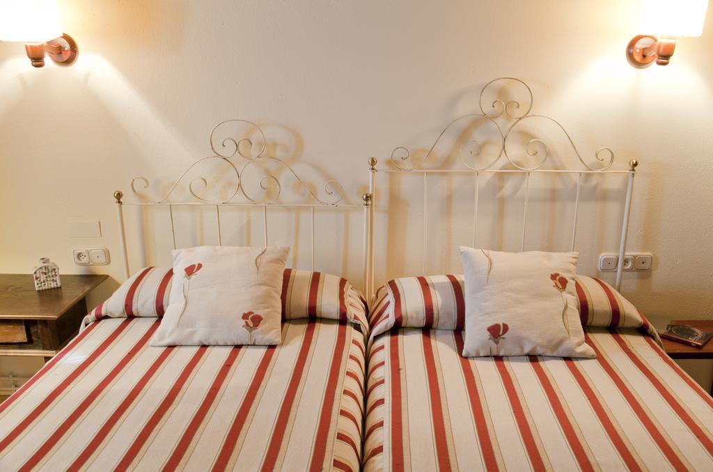Hostal Pazo de Andeade Habitación foto